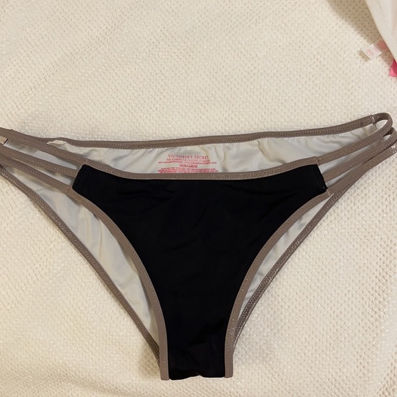 VS bikini - Picture 3 of 4